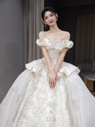 -艾朵婚纱