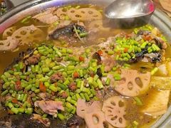 -令狐冲·炭烤活鱼(宝龙店)