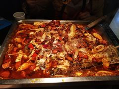 -鸣记脆皮烤鱼·海鲜烤鱼(三八广场店)