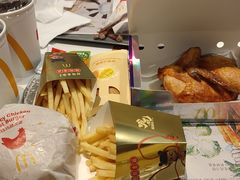 -麦当劳(杭州西湖银泰百货店)