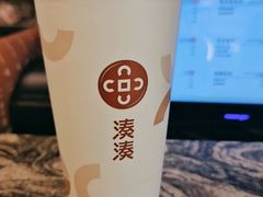 大红袍珍珠奶茶-湊湊火锅·茶憩(杭州湖滨银泰in77店)