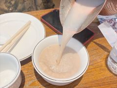 小壶奶茶-蒙亨·手把肉·蒙古包文化主题餐厅(天恒广场店)