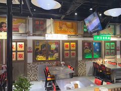 -马路牙子烧烤音乐酒馆(望京店)