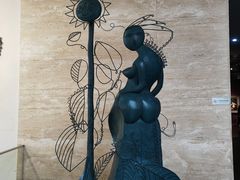 -李自健美术馆