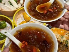 -蝴蝶里·粤菜·点心(滨江龙湖店)