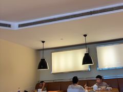 -亚龙湾希尔顿自助餐厅·海鲜·烧烤·沙滩BBQ·现场乐队