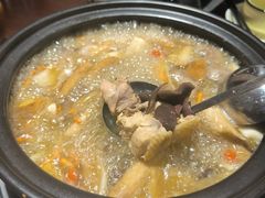 -菌之家·专业纯野生菌火锅·特色炒菌