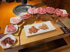 -拾勝牛·江景安格斯烧肉放题(江湾阳光天地店)