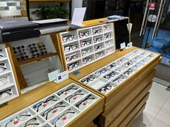 -沪睛眼镜蔡司官方授权店(金桥佳林路店)