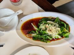 -梅利汴京烤鸭•开封豫菜地标店(东大街店)
