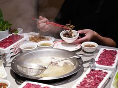 -八合里牛肉火锅(上海世茂广场店)