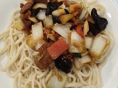 -汗腾格里·风味餐厅(新疆驻京办店)