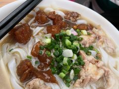 牛筋腩拼第一刀汤河粉-荔林食店(西华路店)