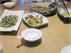 -秦香阁·西北家常菜(徐汇日月光中心店)