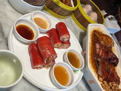-蝴蝶里·粤菜·点心(滨江龙湖店)