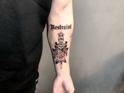 -刺客纹画纹身·洗纹身·穿孔饰品