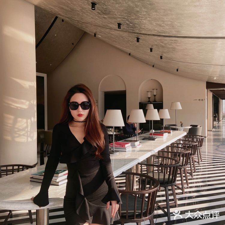 重庆探店｜坐拥一线江景滴品质下午茶