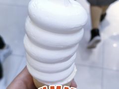 -DQ·蛋糕·冰淇淋(奥林匹克广场店)