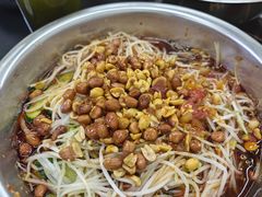 -周良天山牛杂城(天山路总店)
