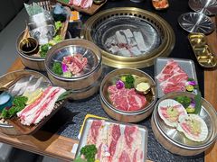 -何发发和牛烧肉·鳗鱼榴莲放题自助(乐峰广场店)