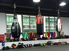 -FIGHTMAN格斗俱乐部(长宁临空店)