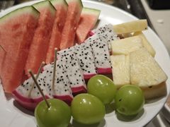 -海底捞火锅(新松江路生日主题店)