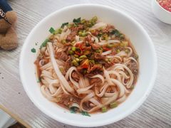 酸辣鸡杂粉-肆姐面粉馆(坡子街店)