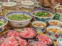 -云阿蛮云南生烫牛肉米线(奉贤路店)