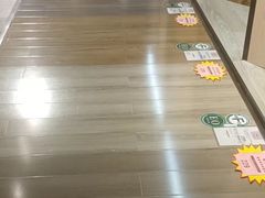 -百安居装修建材卖场(南山店)