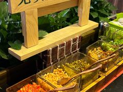 -呷佬·长沙手工米粉(金沙江路店)