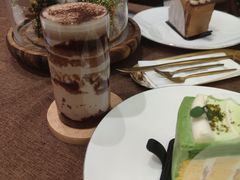 -法桐蛋糕·手作面包(万达公馆店)