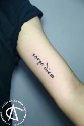 -AC TATTOO 纹身