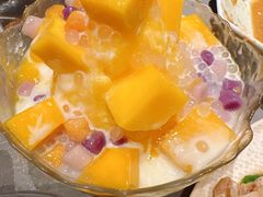 -鼎鼎香·港式火锅·臻选店(北京SKP店)