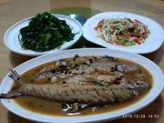 -漁耕小厨农家院(武当山店)