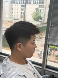 -藤野造型烫染·漂发