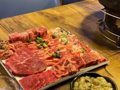 -乐焰活海鲜放题活罗氏虾活鳗和牛烧肉(海珠客村店)