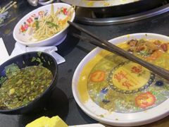 -沸炉重庆老火锅(军事博物馆店)