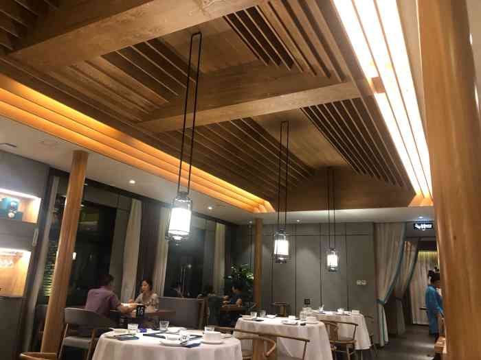 大塘港式茶餐厅(迎宾路店)