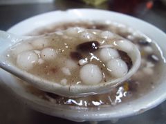 -芳婆糕团店(王府大街店)