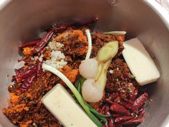 -大芊金重庆串串火锅(南京路店)