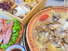 -阿婆情腊排骨火锅(金虹路店)