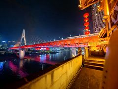 -小天鹅火锅·一线江景洪鼎旗舰店(洪崖洞店)