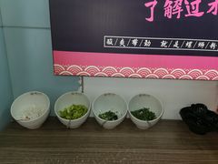 自助调料区-螺少野柳州螺蛳粉(鱼化寨地铁商业街店)