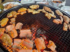 -小辣椒汤锅烧烤(温泉南街店)
