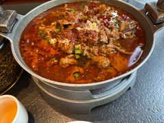 -万重锦·人文川菜馆(骡马市店)