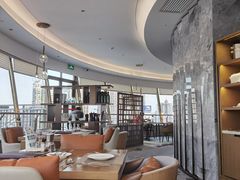 -杏荟旋转餐厅(广州爱群店)