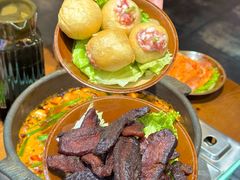 -黔有有贵州酸汤夺夺粉火锅(五味十字店)