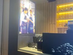 -瑞幸咖啡(纽宾凯酒店新华路店)