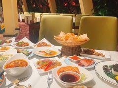 -江城明珠豪生大酒店·泰国金兰花旋转餐厅
