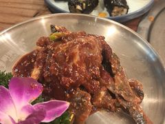 -明洞阿姨·韩式酱蟹烤肉·创意料理(三元桥店)